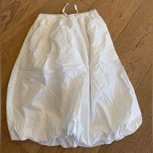 Zara White bubble A-Line Skirt 9-10